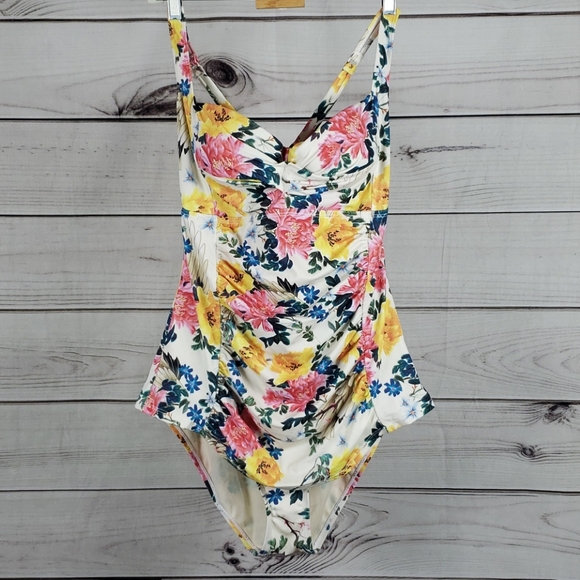 Torrid Swim 0l12 Suit One Piece Floral Poshmark